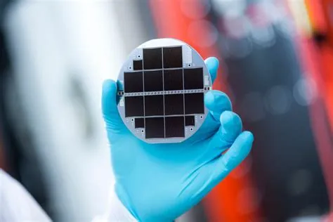  Ossido di Ittrio: Un Nuovo Materiale per Batterie e Celle Solari ad Alta Efficienza!