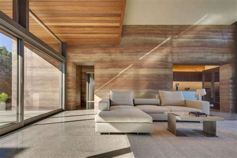  Rammed Earth: Un Materiale Sostenibile per la Costruzione Moderna?